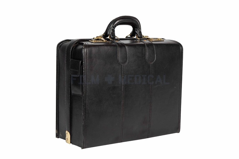 Doctors Bag (Dressed)